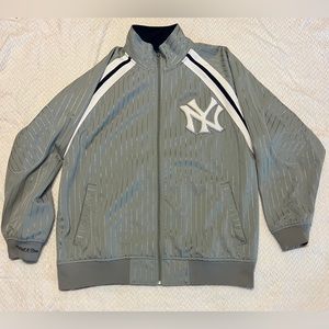 Large Men’s Yankees Jacket